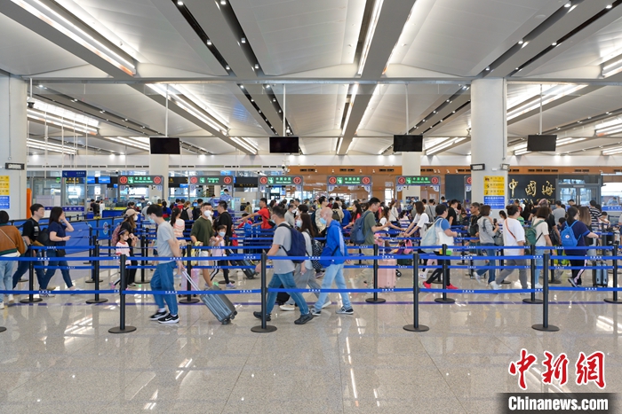 港珠澳大桥今年出入境客流突破1000万人次(图3)