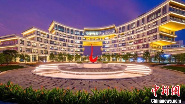 港科大与港科大(广州)启动穗港两地交换生计划(图1) 港科大与港科大(广州)启动穗港两地交换生计划(图1)